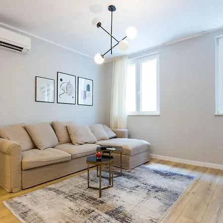 Karla's Exclusive Lejlighed *