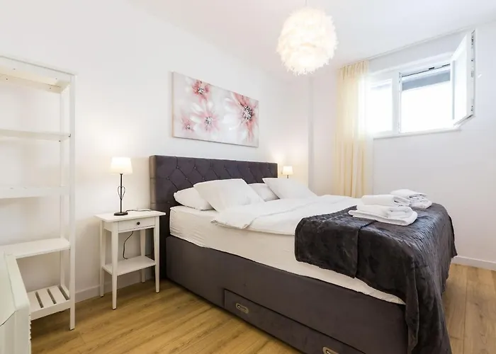 Karla's Exclusive Apartman *