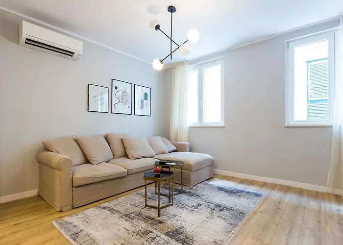 Karla's Exclusive Apartment *