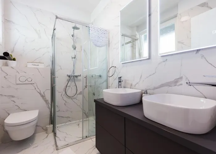 Karla's Exclusive Apartment *