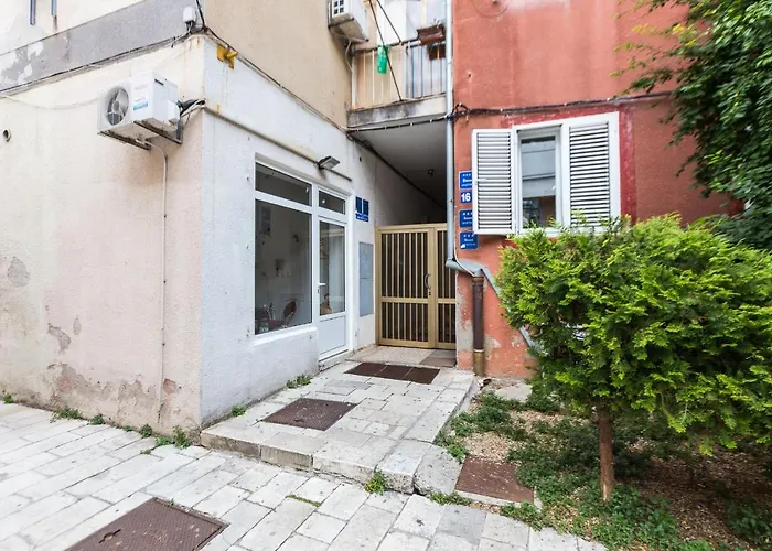 Apartment Karla's Exclusive *